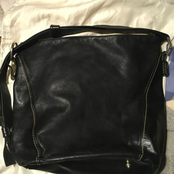 Marino Orlandi Leather Slingback Shoulder Handbag product-  main image 3